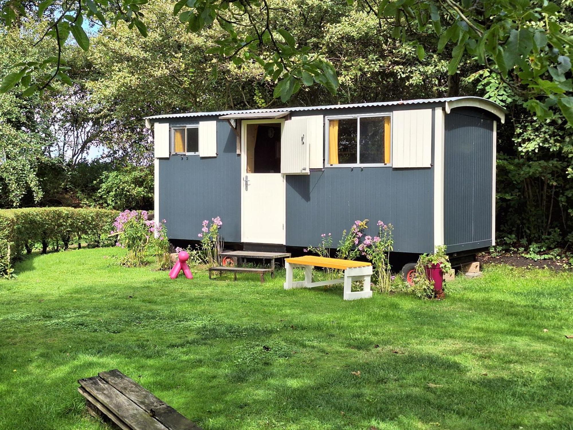 Slaaphuisjes Op Wielen Buitenwedde Westerwolde 部屋 写真