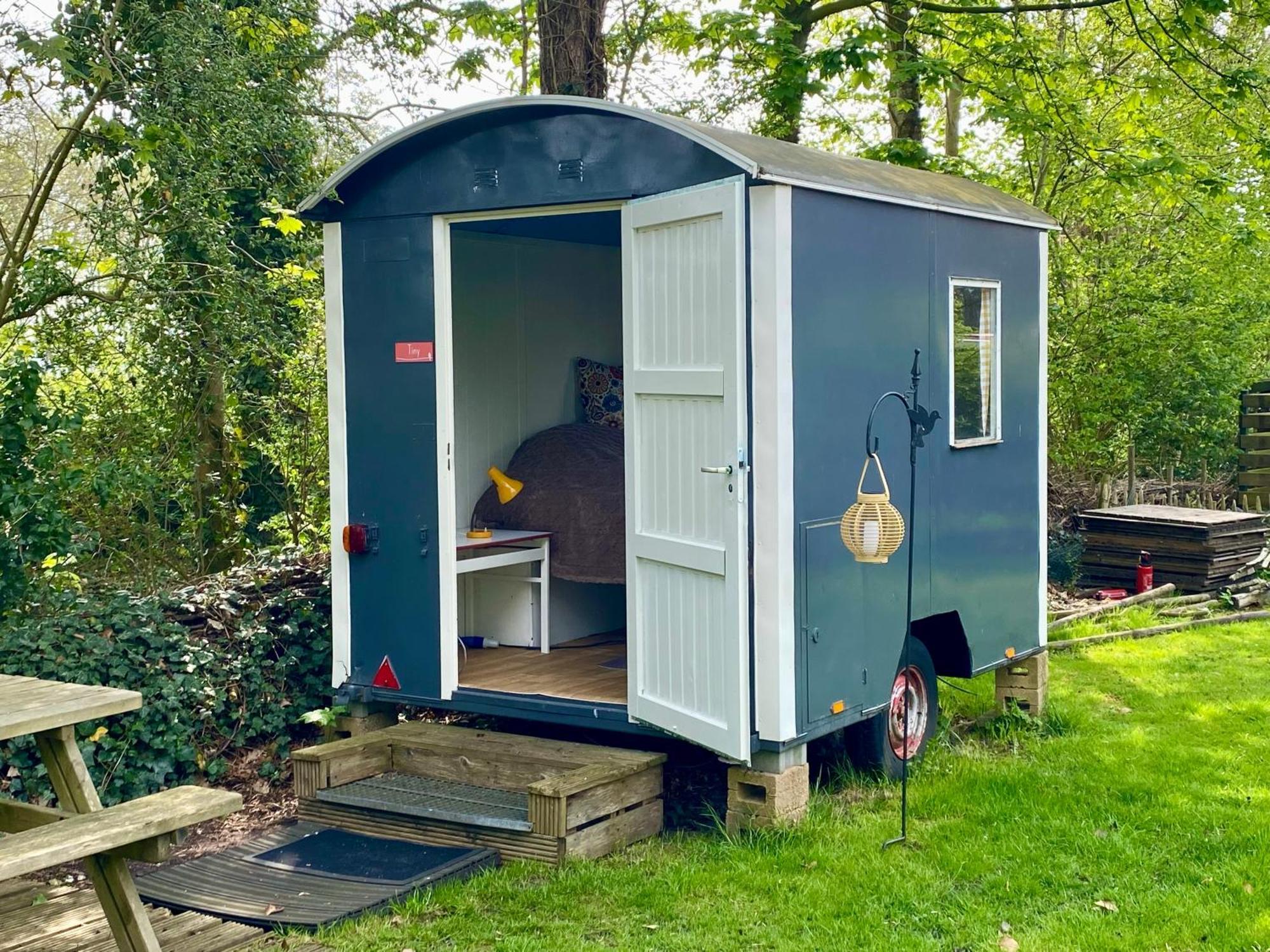 Slaaphuisjes Op Wielen Buitenwedde Westerwolde エクステリア 写真